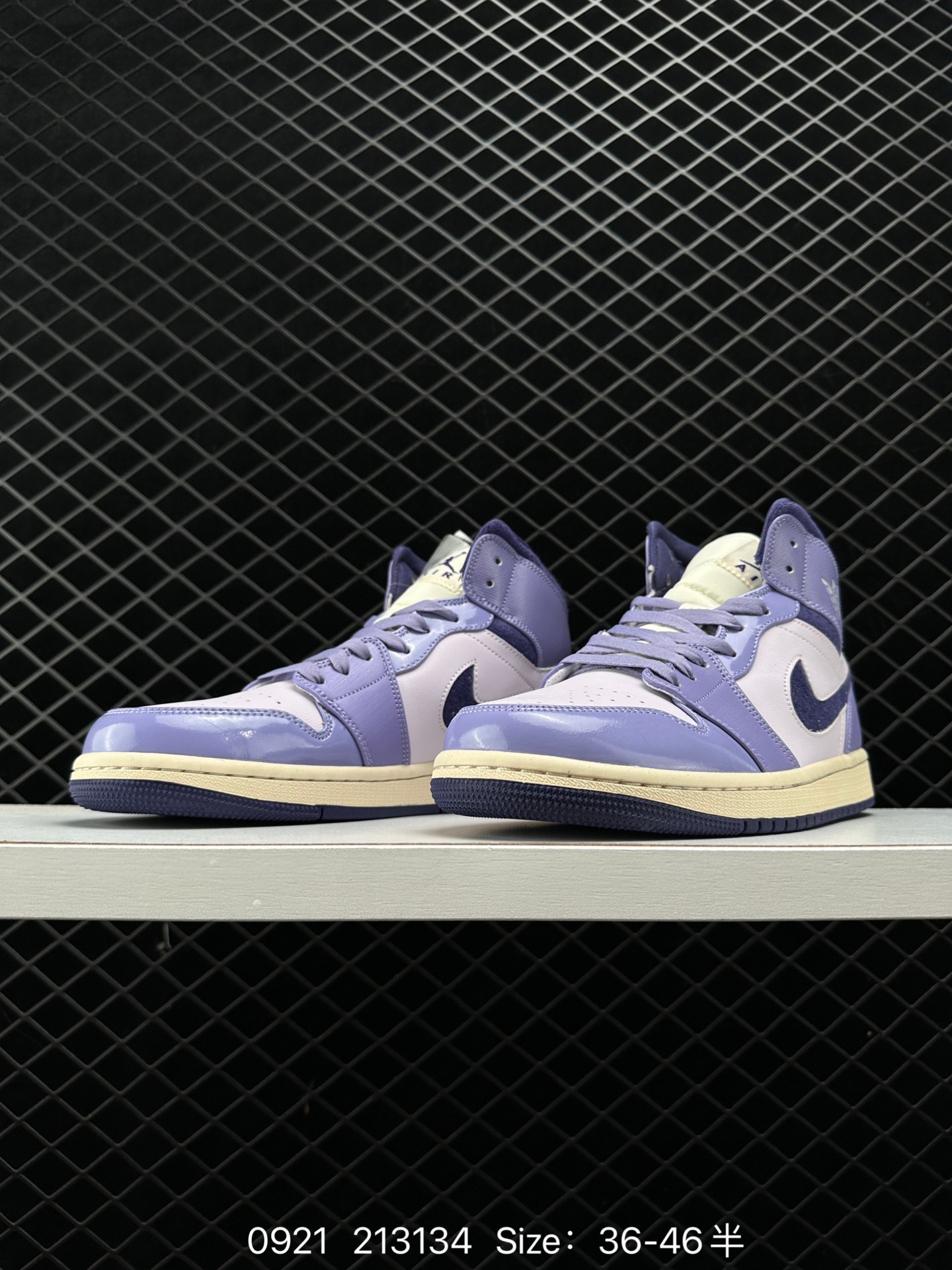 Nike Air Jordan 1 Mid AJ1